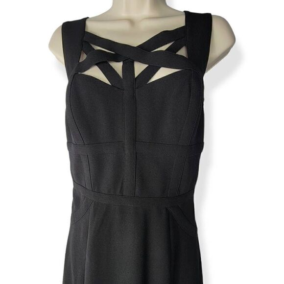 BCBG Maxazria Black Formal Dress  Size 12 - Picture 2 of 4